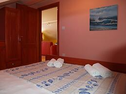 Charming 2-bedroom sea View Apartment Sharon