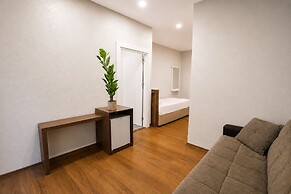 Luna Hotel