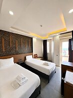 Luna Hotel