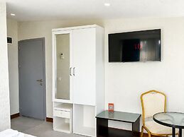 Luna Hotel