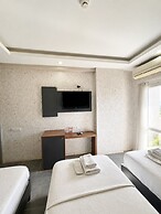 Luna Hotel