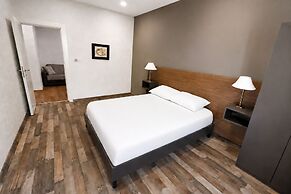 Luna Hotel