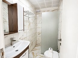 Luna Hotel