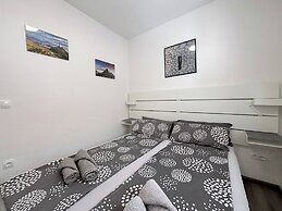 Sea View Apartment Mariana