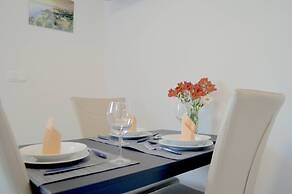 Sea View Apartment Mariana