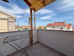 Sea View Apartment Marijana