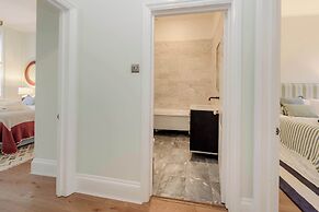 Modern 2-bedroom Flat - Angel