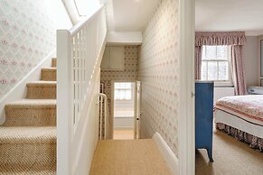 Gorgeous 3 Bedroom Flat - Pimlico