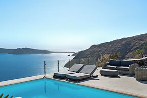 Neraé Santorini