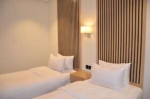 Seven Luz Serviced Apartments