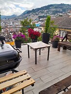 Historic Center Quito by Otium