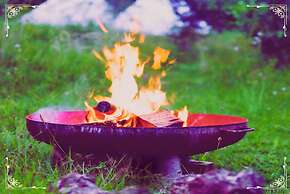 Edinburgh Festival Glamping