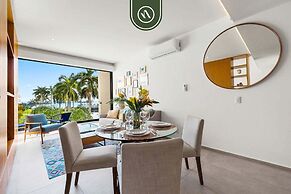 Oceanview 1 BR Condo With Private Beach - Pools