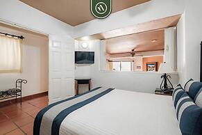 Amazing 1 BR Condo - Partial Oceanview - Pool