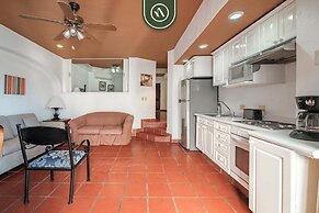 Amazing 1 BR Condo - Partial Oceanview - Pool
