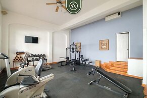 Amazing 1 BR Condo - Partial Oceanview - Pool