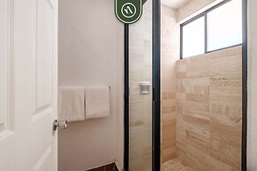 Amazing 1 BR Condo - Partial Oceanview - Pool