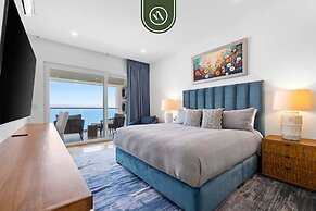 Oceanfront 3 BR Condo With Private Beach - Pools