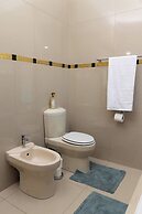 Room-luxurious Private Apartment With Po