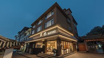 Wuye WOO YEAH Tangchi Hotel