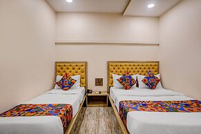 Fabhotel New Pride Suite