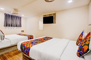 Fabhotel New Pride Suite