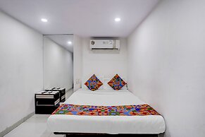 Fabhotel Blue Light