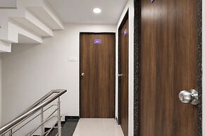Fabhotel Aarvi Inn
