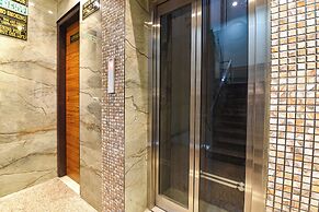 Fabhotel Prime Royal Elite