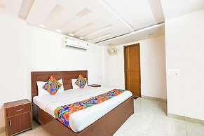 Fabhotel The Royal Residency