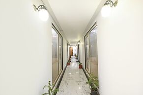 Fabhotel The Royal Residency