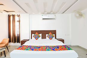 Fabhotel The Royal Residency