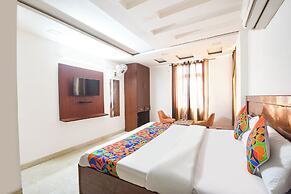 Fabhotel The Royal Residency