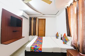 Fabhotel The Royal Residency
