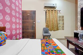 Fabhotel Chandra Dreams
