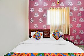 Fabhotel Chandra Dreams