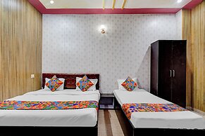 Fabhotel Chandra Dreams