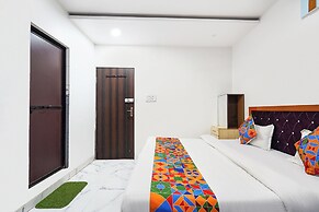 Fabhotel Prakash & Sons