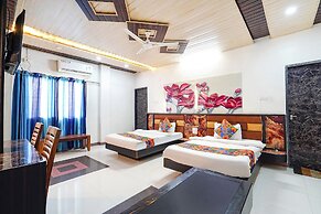 Fabhotel Prakash & Sons