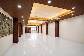 Fabhotel Prakash & Sons