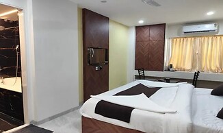 Fabhotel Sunday Residency