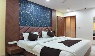 Fabhotel Sunday Residency