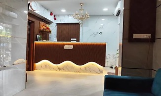 Fabhotel Sunday Residency
