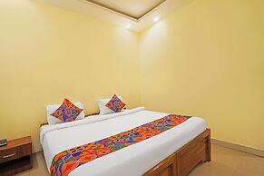Fabhotel Arc Homes