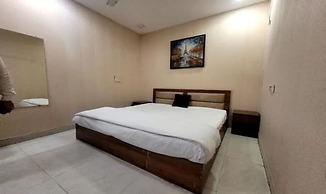 Fabhotel Blest Inn