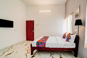 Fabhotel Redmoon Residency Elite