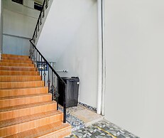 Fabhotel Redmoon Residency Elite