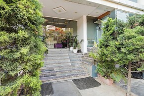 Fabhotel Prime Ij Suites