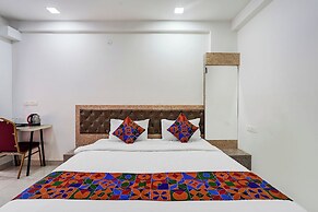 Fabhotel Prime Ij Suites