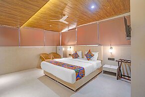 Fabhotel Golden Galaxy